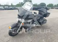 2002 Harley-Davidson FLHT photo
