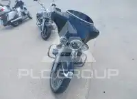 2002 Harley-Davidson FLHT photo