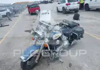 2002 Harley-Davidson FLSTCI photo