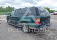 2002 Chevrolet Suburan photo