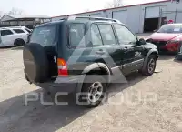 2002 Chevrolet TRACKER фото
