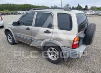 2002 Chevrolet TRACKER фото