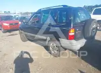 2002 Chevrolet TRACKER фото