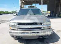 2002 Chevrolet Suburan фото