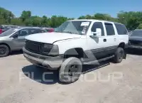 2002 Chevrolet Suburan фото