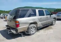 2002 Chevrolet Suburan фото