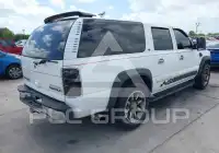 2002 Chevrolet Suburan фото