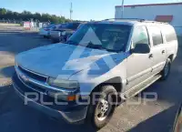 2002 Chevrolet Suburan photo
