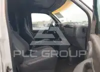 2002 Chevrolet Express фото