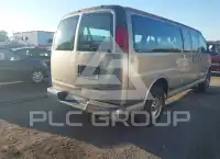 2002 Chevrolet Express фото