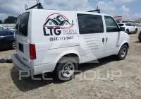 2002 Chevrolet ASTRO фото