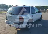 2002 Chevrolet TRAILBLAZE photo