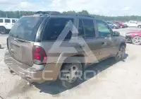 2002 Chevrolet TRAILBLAZE photo