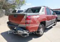 2002 Chevrolet Avalanche photo