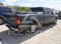 2002 Chevrolet Silverado photo