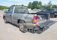 2002 Chevrolet Silverado photo