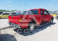 2002 Chevrolet Silverado photo