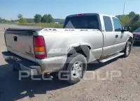 2002 Chevrolet Silverado photo