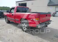 2002 Chevrolet Silverado photo