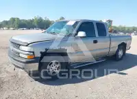 2002 Chevrolet Silverado photo