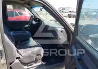 2002 Chevrolet Silverado photo