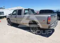 2002 Chevrolet Silverado photo