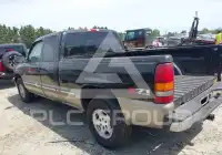 2002 Chevrolet Silverado photo