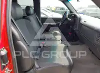 2002 Chevrolet Silverado photo