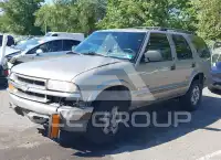 2002 Chevrolet Blazer фото