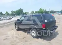 2002 Chevrolet Blazer фото