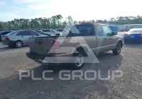 2002 Chevrolet S10 фото