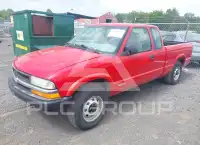 2002 Chevrolet S10 photo