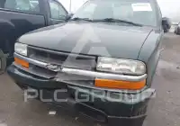 2002 Chevrolet S10 photo