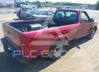 2002 Chevrolet S10 фото