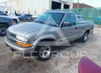 2002 Chevrolet S10 фото