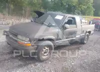 2002 Chevrolet S10 фото