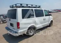 2002 Chevrolet ASTRO photo