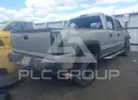 2002 Chevrolet Silverado photo