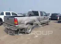 2002 Chevrolet Silverado photo