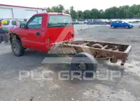 2002 Chevrolet Silverado photo