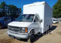 2002 Chevrolet Express photo