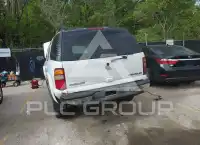 2002 Chevrolet Tahoe фото