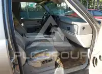 2002 Chevrolet Tahoe фото