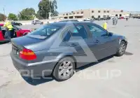 2002 BMW 325 фото