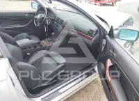 2002 BMW 330 photo