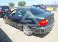 2002 BMW 325 photo
