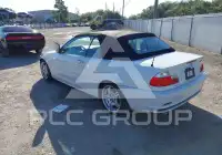 2002 BMW 330 photo