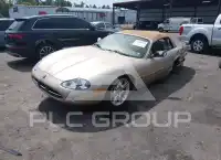2002 Jaguar XK8 фото