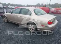 2002 Jaguar S-TYPE photo