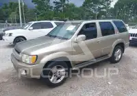 2002 Infinity QX40 photo